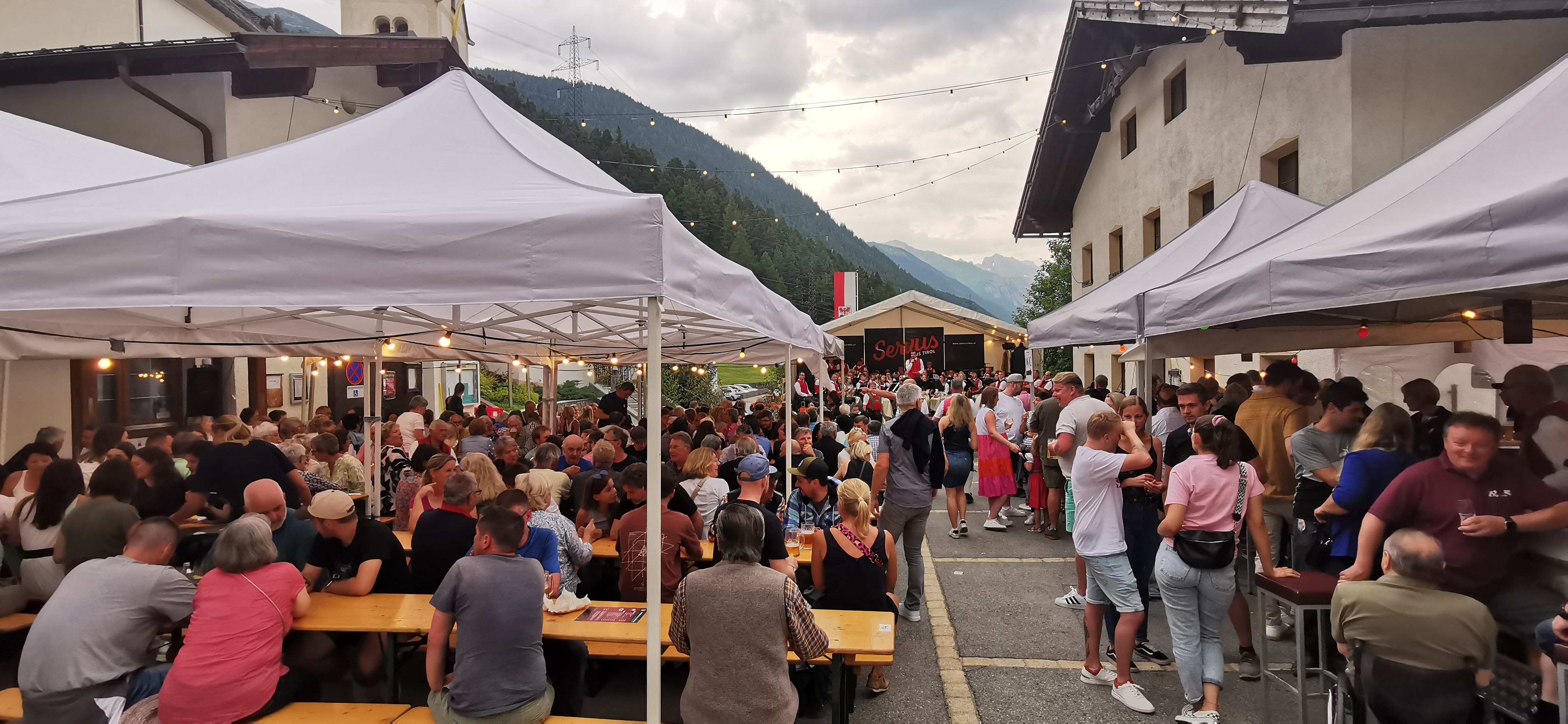 St. Jakober Kirchtag im Festzelt